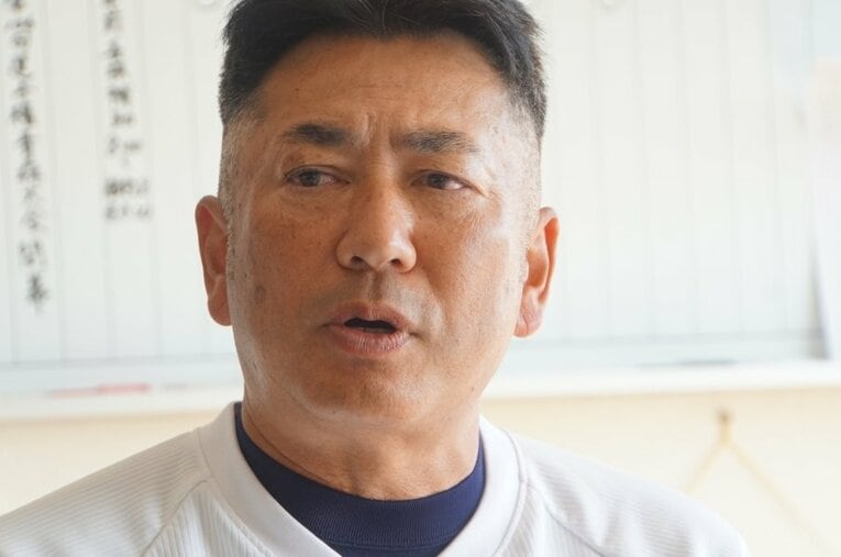 青森の強豪・八戸学院光星を率いる仲井宗基監督に聞く、「県外出身者が多い」を気にしていた過去とは　©Kei Nakamura