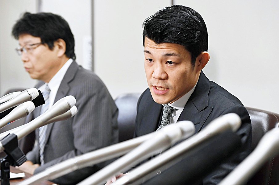 JBCの「判定負け」で、頭をよぎった2つの判決。~亀田3兄弟とアリは違うが……~<Number Web> photograph by KYODO