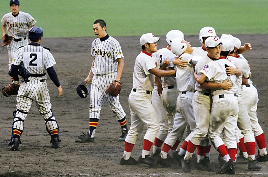 <劇的一敗の研究>大逆転のちサヨナラ押し出し。帝京 vs. 智弁和歌山 2006<Number Web> photograph by KYODO