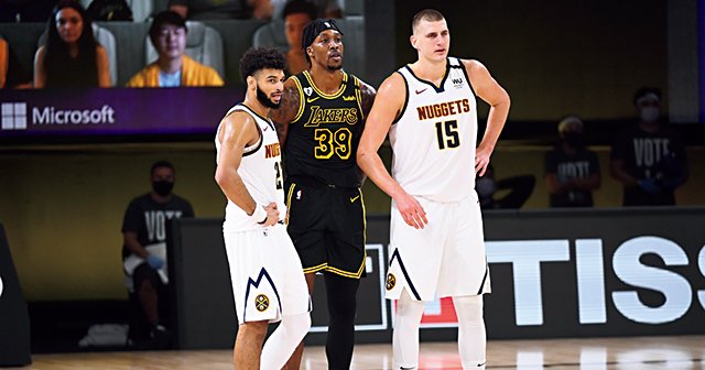ヨキッチは悔しさもプレッシャーも口笛で悠々と NBAナゲッツを照らす不屈の大男