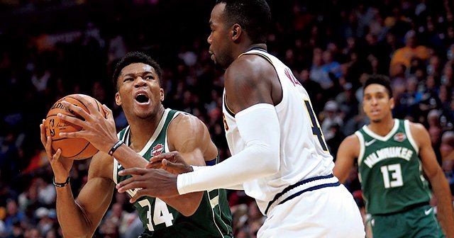 早くもmvp候補に名前が 23歳の怪物アデトクンボの進化 レブロンやデュラントに迫る圧倒的才能 Nba Number Web ナンバー