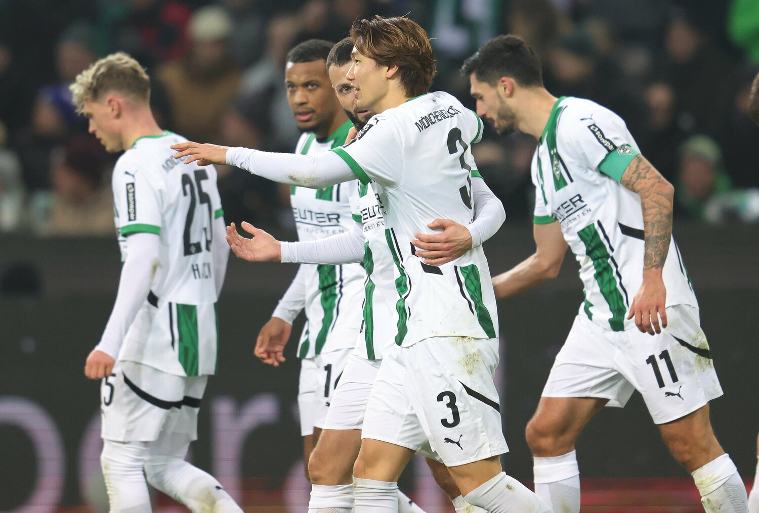 町野修斗が所属するキールと対戦した第14節、板倉のボルシアMGは4-1で勝利　©Getty Images