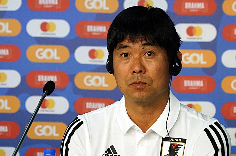 南米では正直者がバカを見る？日本代表「走るサッカー」の限界。＜Number Web＞ photograph by Getty Images