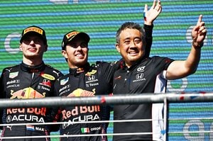 あの＜夏の密会＞からすべては始まった…ホンダとレッドブルを結びつけてチームを育てた、山本雅史MDの信頼を生む仕事とは