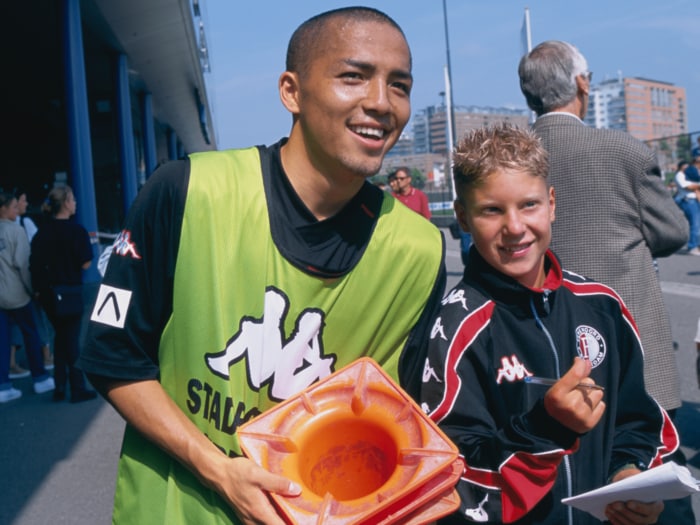 「オノは人気者だったよ」「実に重要な選手」天才MF小野伸二はオランダ名門で愛された…相棒も地元記者も懐かしむ“欧州タイトルへの日々”＜Number Web＞ photograph by Kazuaki Nishiyama