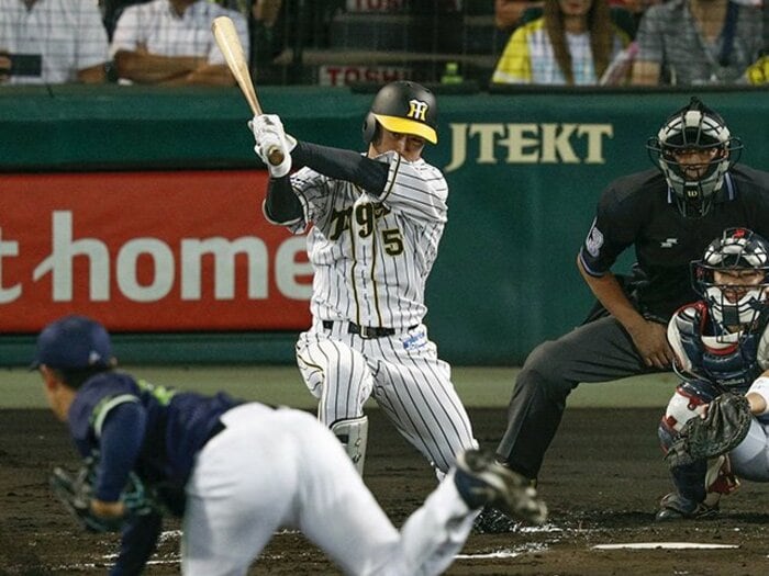 近本光司が更新した今こそ称える、新人・長嶋茂雄153安打の偉大さ。<Number Web> photograph by Kyodo News
