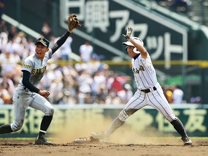 健大高崎の「機動破壊」今年も健在。ただの盗塁ではない、状況判断の力。＜Number Web＞ photograph by Kyodo News