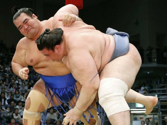 琴奨菊は相撲史に残る貴重な存在。大関陥落した力士の苦闘の歴史。＜Number Web＞ photograph by Kyodo News