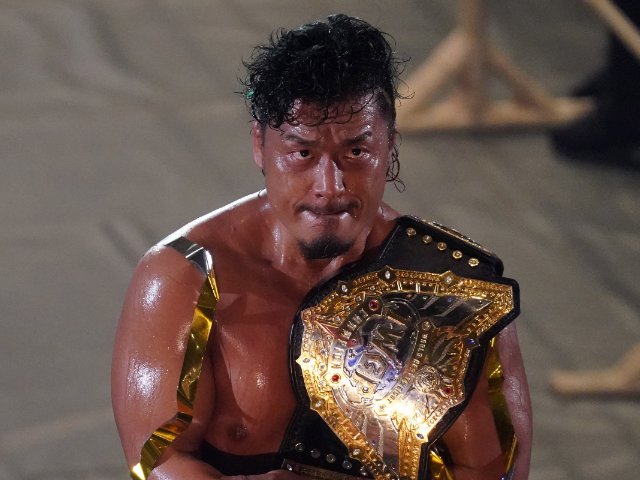 IWGPベルト論争”に終止符を打つ！ 王者・鷹木信悟がオカダ・カズチカと