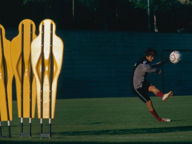 中村俊輔「闘莉王のヘディング技術には驚いた」「久保建英は凄い」稀代