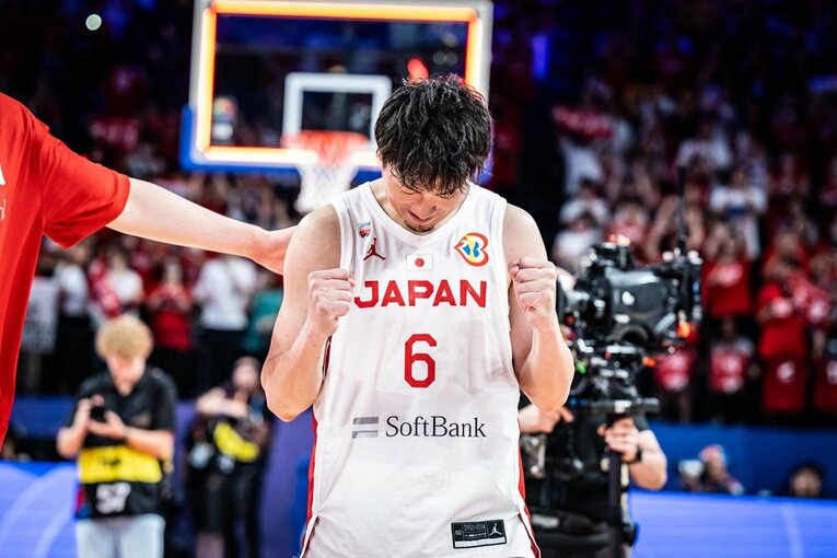 フィンランド戦は主に前半で活躍を見せたベテランの比江島　©︎FIBA