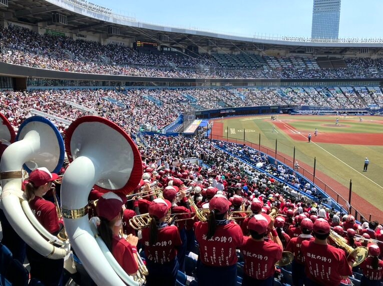 今夏の千葉大会、ZOZOマリンスタジアムで　©写真提供／拓大紅陵高校吹奏楽部顧問・吹田正人氏