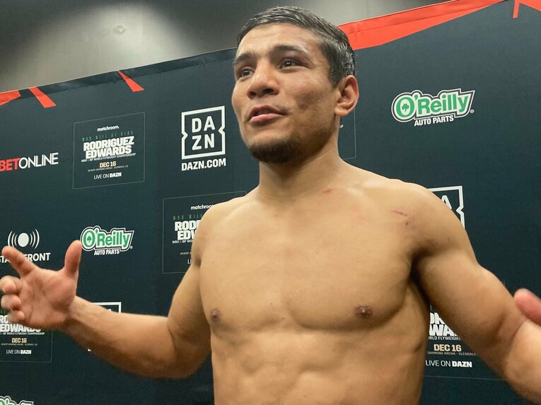 ムロジョン・アフマダリエフ（2023年12月、ケビン・ゴンザレス戦）　©︎Daisuke Sugiura