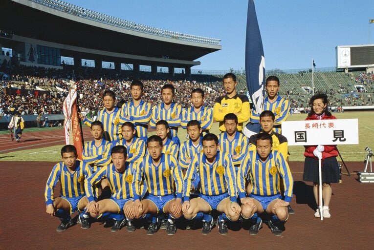 1987年の全国高校サッカー選手権。高3の岩本たち国見高は準優勝を果たす　©AFLO