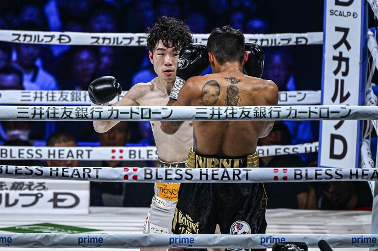 寺地拳四朗vs.クリストファー・ロサレス（WBC世界フライ級タイトルマッチ）©Takuya Sugiyama