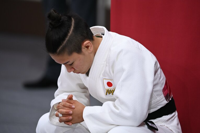 東京五輪で銀メダルを獲得した渡名喜　©JMPA