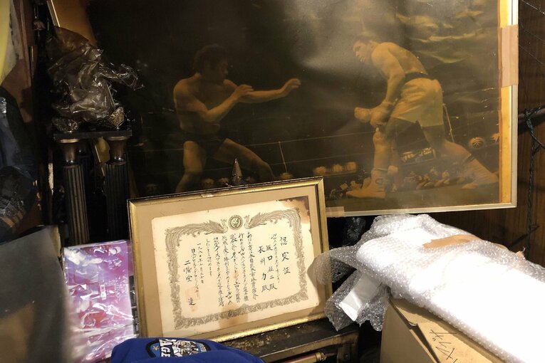 北米タッグの認定証もある　©Essei Hara