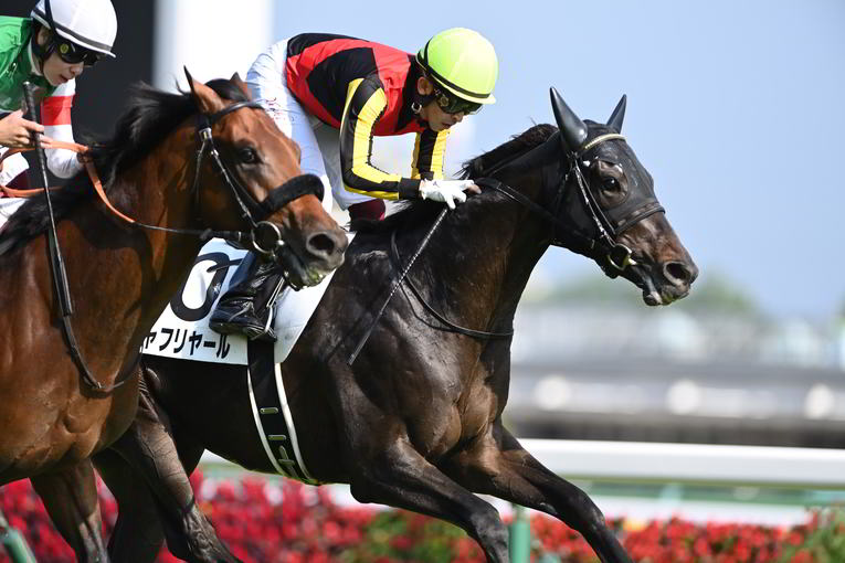 2021年のダービーを制したシャフリヤール　©Keiji Ishikawa