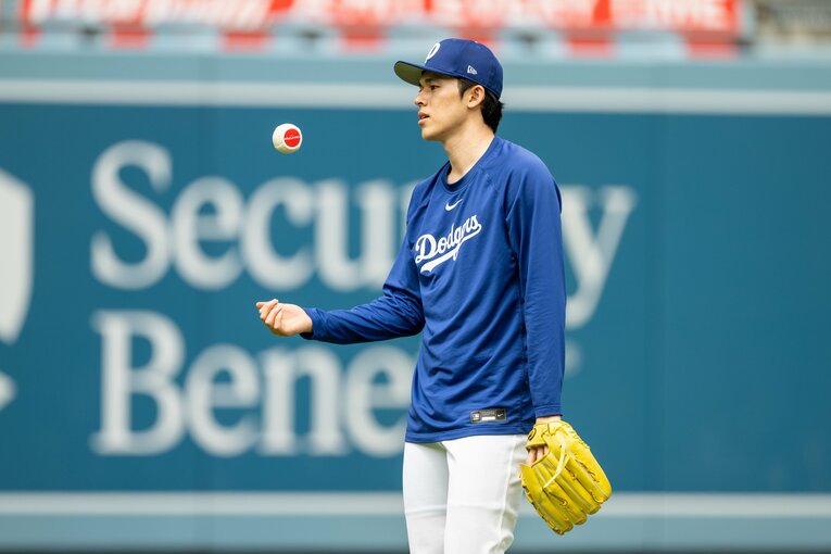 【常勝ドジャースと大谷らの”ステキな日常”／全100枚超】練習中楽しそうな佐々木朗希…写真はまだまだ続きます　©Nanae Suzuki