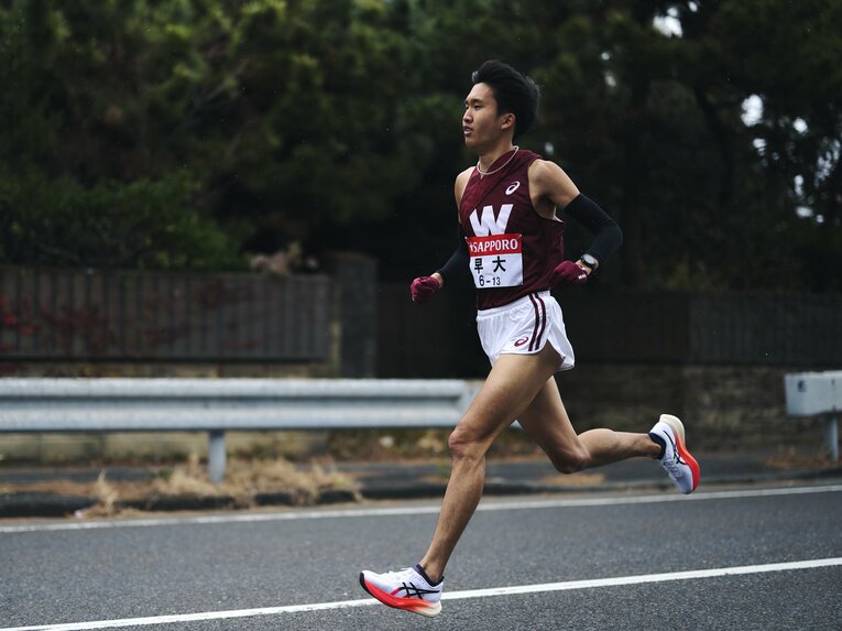 前回大会でエース区間の2区を担った石塚は今大会、調子が上がらず4区に回った　©Yuki Suenaga
