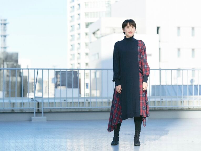 馬淵優佳（27歳）。飛込みの第一線で活躍していた最中の2017年に現役を引退、その後、競泳選手の瀬戸大也と結婚し、アスリートの妻として2児の母として家庭を守ってきた。そして、昨年末、第二のアスリート人生をスタートさせた（画像をクリックすると、そのほかの「撮りおろしフォト」もご覧になれます）