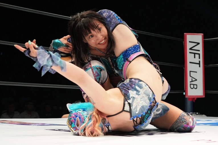 朱里の白虎に敗れたスターライト・キッド　©Essei Hara