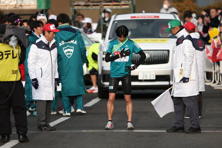 山下りで有言実行の56分台の区間新記録をマークした野村　©︎JMPA