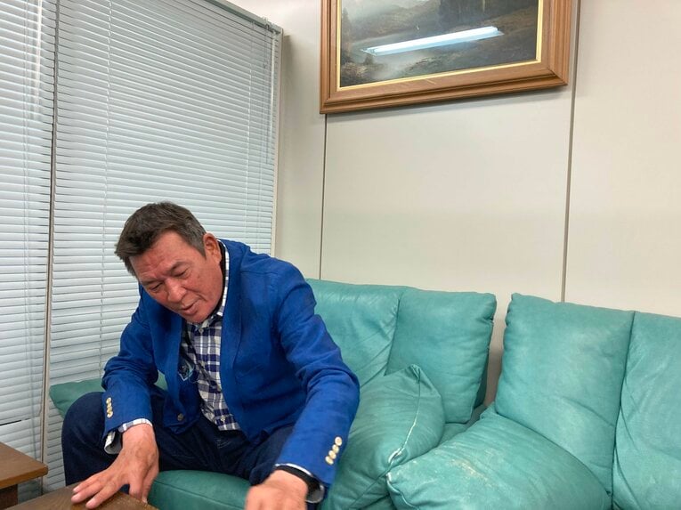 インタビューに答える仲田幸司氏