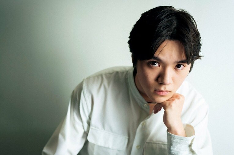 引退会見の後、独占インタビューに応じた宇野昌磨　©Asami Enomoto