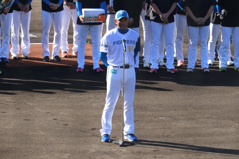 今季から日ハムの二軍監督を務める稲葉氏。例年とは異なるコンセプトでキャンプに挑む　©Yu Takagi