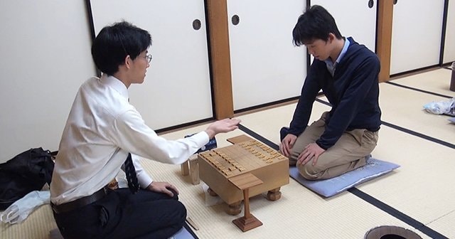 「藤井聡太さんは本気で将棋を極めたいと考えているはず」“プロ棋士への道が終わった三段リーグ5連敗”の絶望後「あらきっぺ」に差した光とは