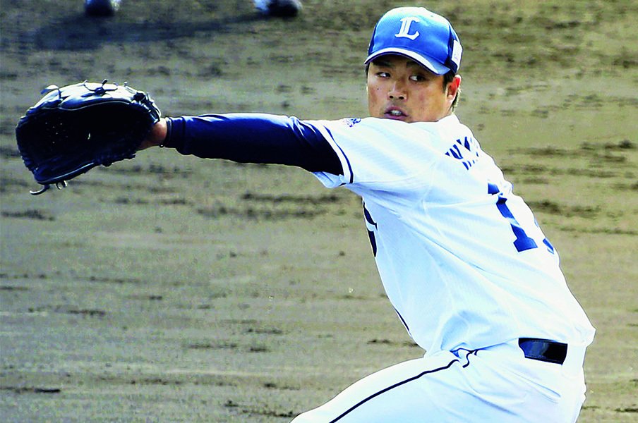 一本釣りした即戦力。松本航のボールに舌を巻く。~唯一大学生を1位指名した西武の勝算~<Number Web> photograph by KYODO