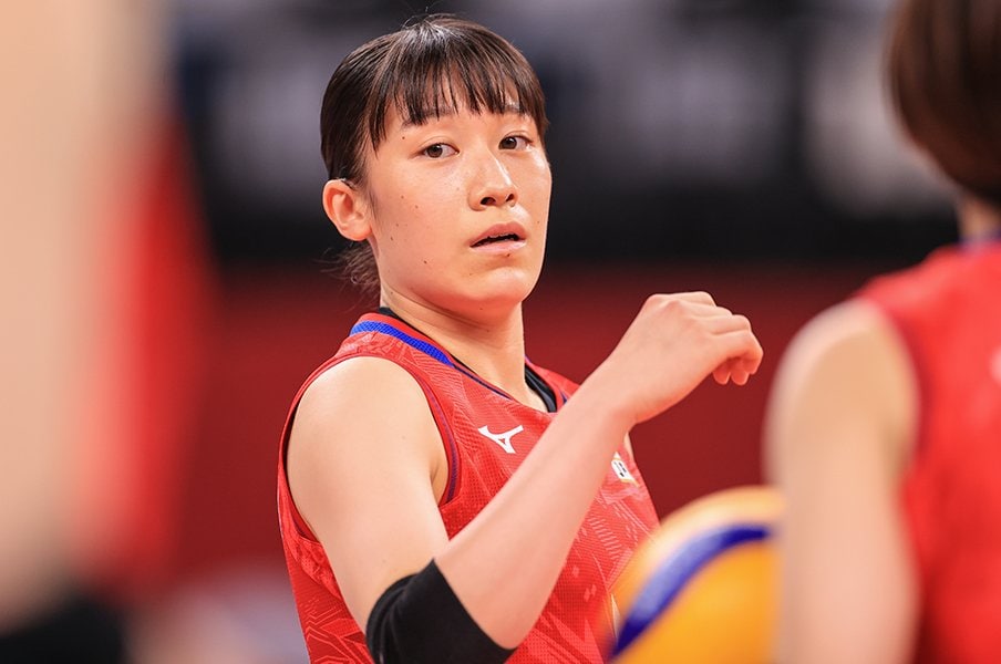 女子バレー石川真佑「趣味を持ちたい」その理由は? 好調8連勝の眞鍋ジャパンの中で22歳アタッカーが苦しむ“新しい壁”とは?<Number Web> photograph by AFLO SPORTS