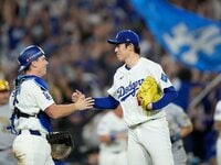 MLB東京シリーズ　炭酸ボトル　(非売品) 3本セット　ドジャースvsカブス MLB東京シリーズ 炭酸ボトル (非売品) 3本セット ドジャースvs