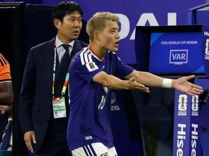堂安律に“異変”…でも「不満げな表情のあとには…」W杯スウェーデン戦・現地撮影カメラマンが撮った「テレビに映らなかった」グッときた瞬間