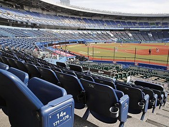 実況アナから見た無観客試合の景色。静寂な球場で野球の魅力を伝える。＜Number Web＞ photograph by Kyodo News