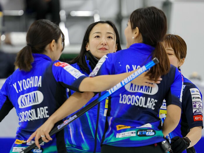 連勝からまさか3連敗…ロコ・ソラーレはなぜ“競り負けた”のか？ 藤澤五月「ほんとうに単純な敗因です」カーリング代表決定戦のウラに“ある変化”＜Number Web＞ photograph by JIJI PRESS