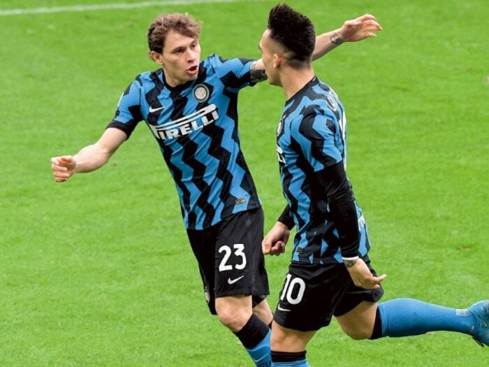 ポゼッション放棄でも「危険を感じたことは一度もない」インテルのMFニコロ・バレッラが明かす、カウンターサッカーの真髄＜Number Web＞ photograph by L’Équipe