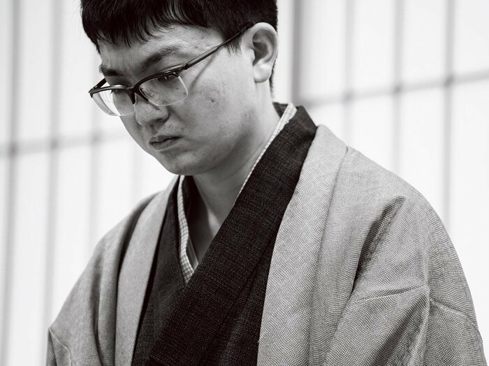 「1対1の勝負で命を取り合う時は…」永瀬拓矢が藤井聡太との“真剣勝負”直後に明かした“人の心を鷲づかみにする”《本音の肉声130分》<Number Web> photograph by Shiro Miyake