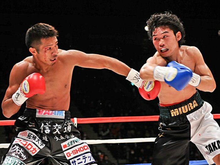 三浦隆司の左が炸裂、内山高志がダウン。しかし見えた“勝ち筋”。＜Number Web＞ photograph by Hiroaki Yamaguchi