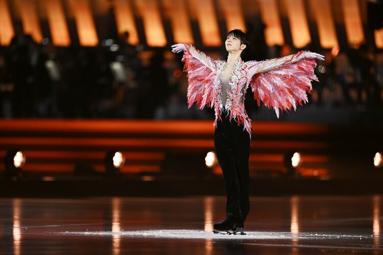 【美品】羽生結弦【GIFT】ボアブルゾンM (公式) 東京ドーム単独アイスショー 美品】羽生結弦【GIFT】ボアブルゾンM (公式) 東京ドーム単独