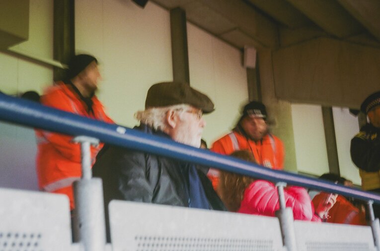 ルートンのサポーター　©︎Yudai Emmei