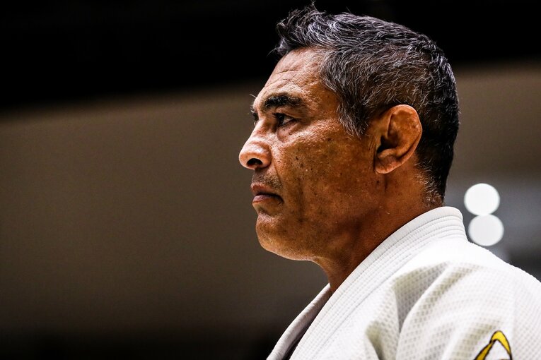 2018年2月、柔術を指導するヒクソン　©Susumu Nagao