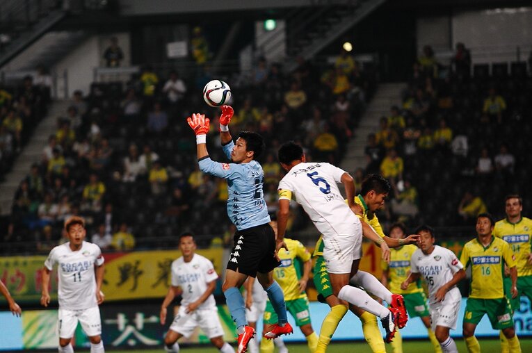 J2とオランダ2部のリアルな違いとは　©Kiichi Matsumoto