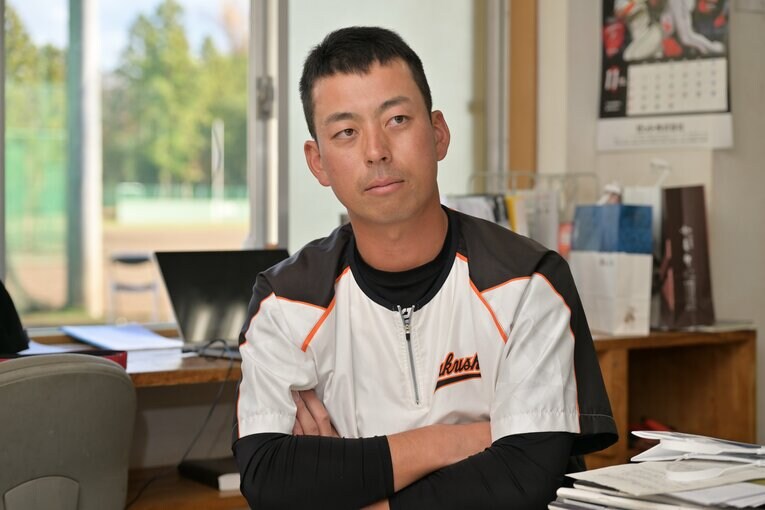 拓殖大学の馬淵烈監督©Hideki Sugiyama