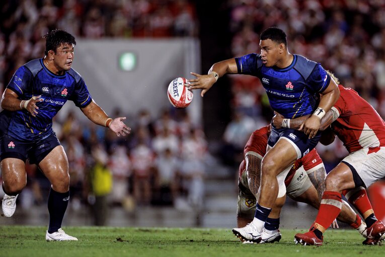 No.8テビタ・タタフ、PR具智元　©︎Kiichi Matsumoto