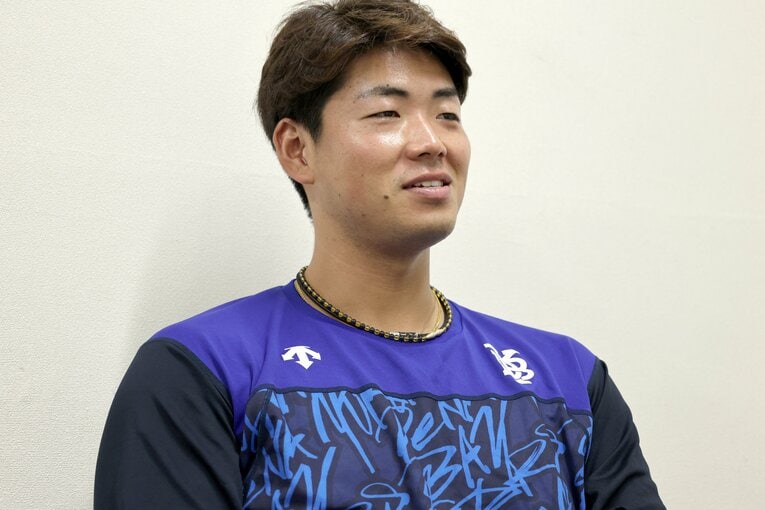 取材中少しだけ笑ってくれた！　©NumberWeb