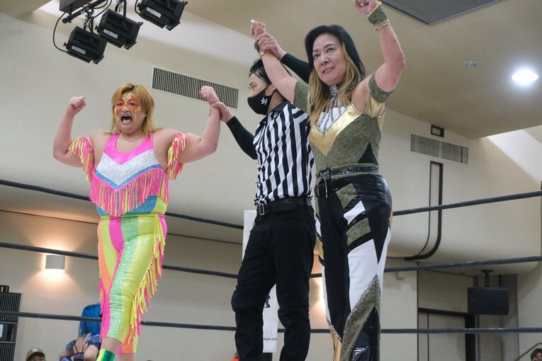 井上京子とジャガー横田　©Norihiro Hashimoto