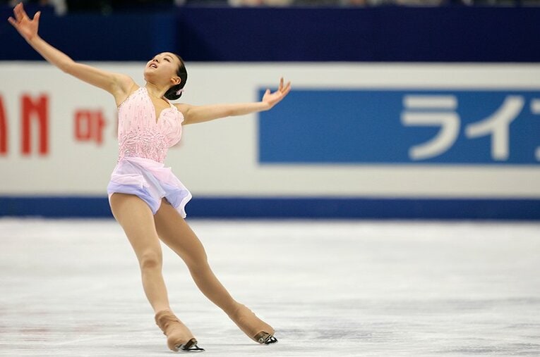 浅田真央 ／ photograph by Takuya Sugiyama