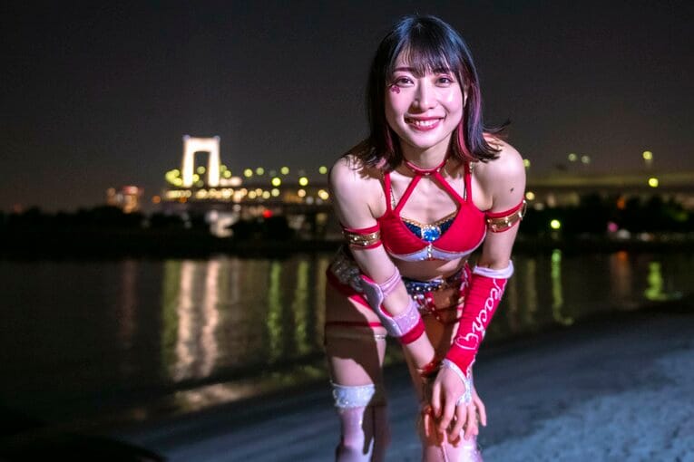 「芸能人に何ができる」批判も…大河出演女優・向後桃が辿り着いた“約束の地”「私はスターダムでプロレスがしたい」《特別グラビア》(11)